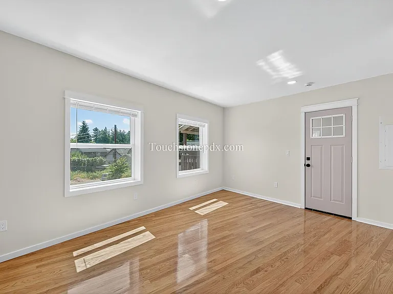 4938 SE Foster Rd #208 — Photo 5