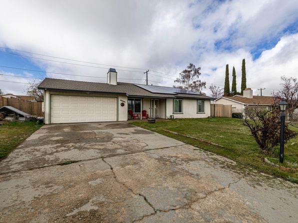 21221 Santa Barbara Dr, Tehachapi, CA 93561