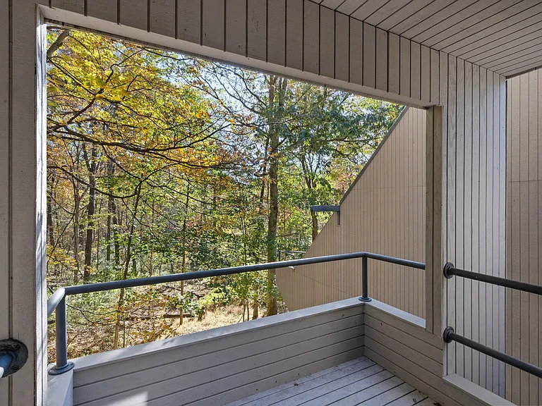 6 Glen Arden Rd — Photo 22