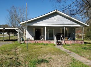 902 E 2nd St, Hope, AR 71801