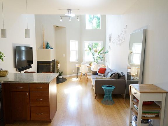 3rd image of 130A Langton St