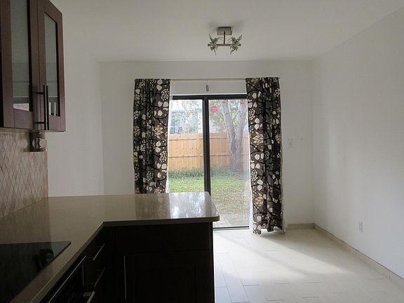 4th image of 7478 Canford Ct