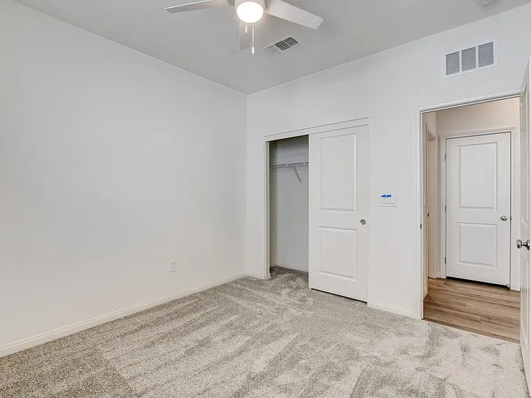 10171 Handline Chute St — Photo 32