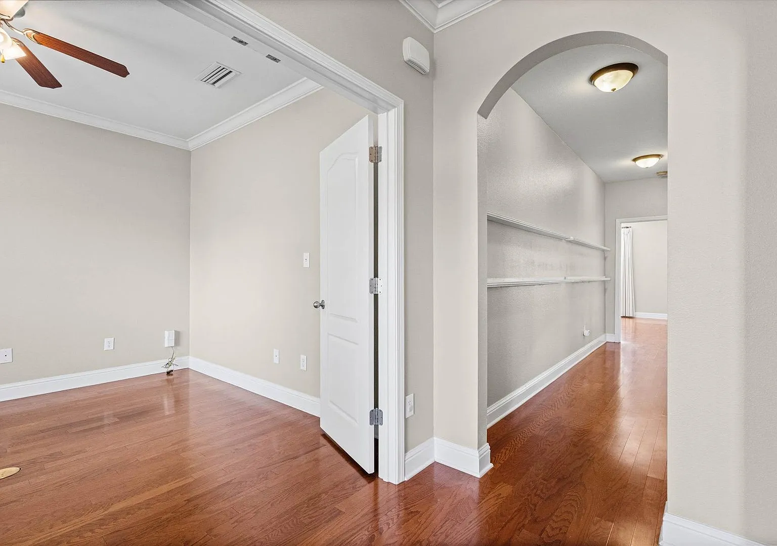 Spacious Daphne Rental with Flexible Living Space & Great Outdoor Area — Photo 2