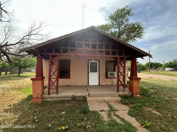 1005 S 8th St, Slaton, TX 79364