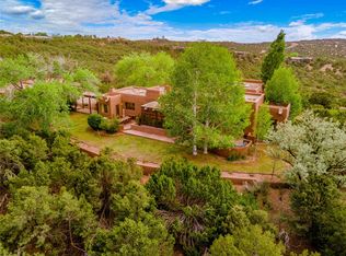 11 Tesuque Rdg, Santa Fe, NM 87501
