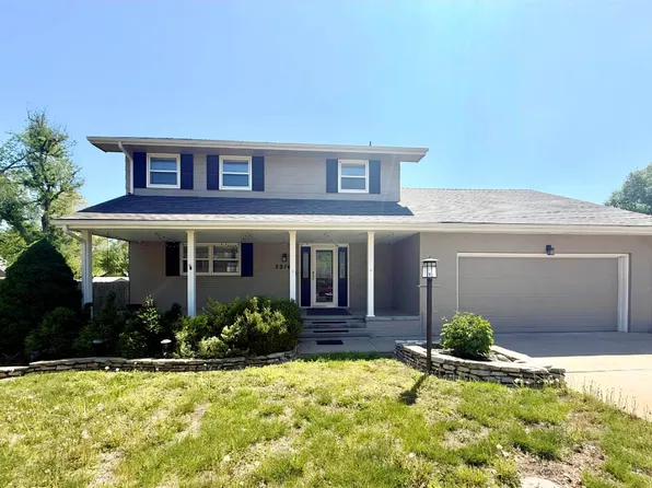 2214 Country Hills Rd, Salina, KS 67401