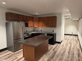826 W 8th St, Appleton, WI