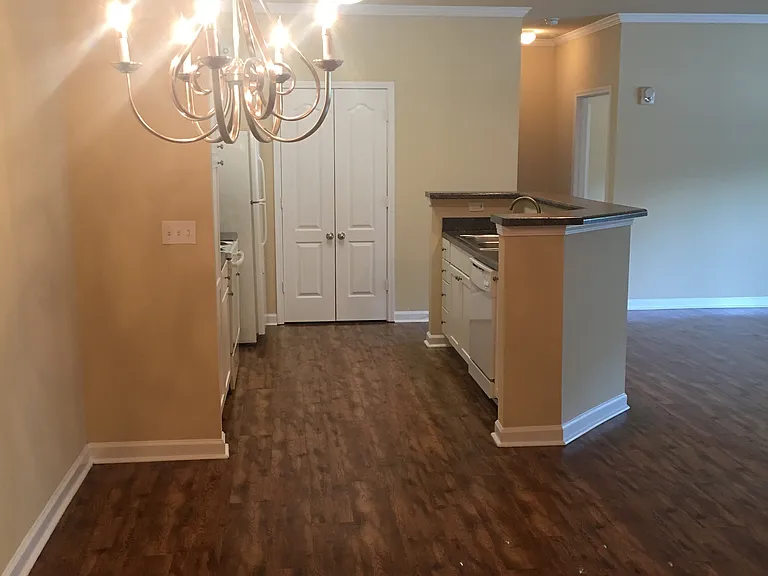Arbor View Apartments — Photo 42
