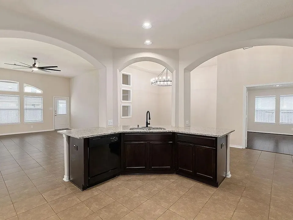 16007 David Hill Ln
