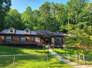 755 N Rocky Branch Rd, Oneida, KY 40972