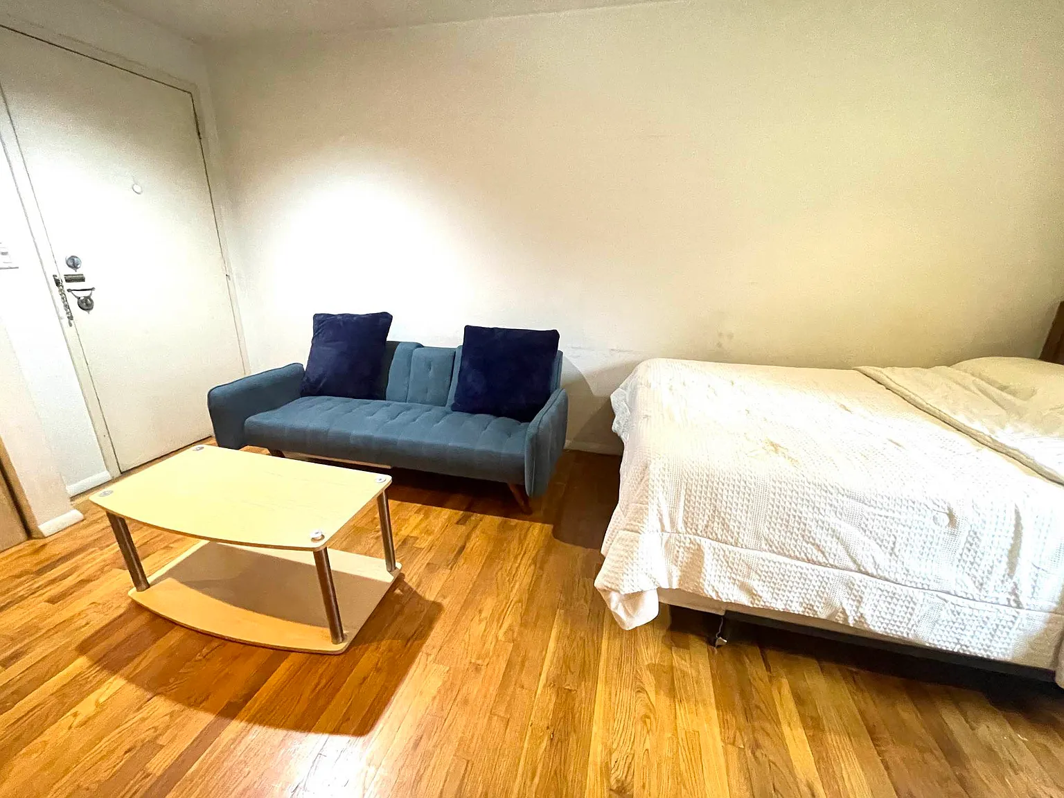 348 East 49th Street — Photo 3