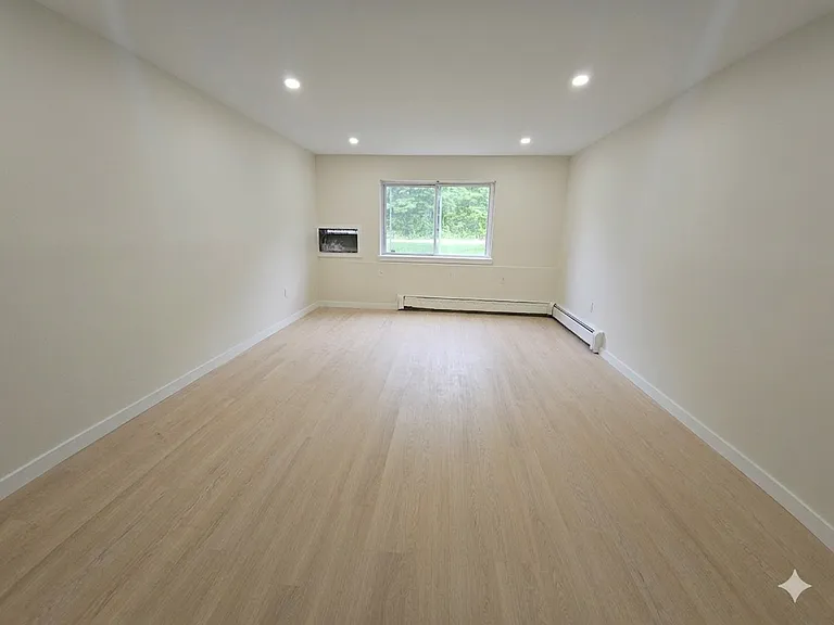 41 Tanager Rd #2 — Photo 2