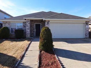 7712 Tin Cup Dr, Arlington, TX 76001