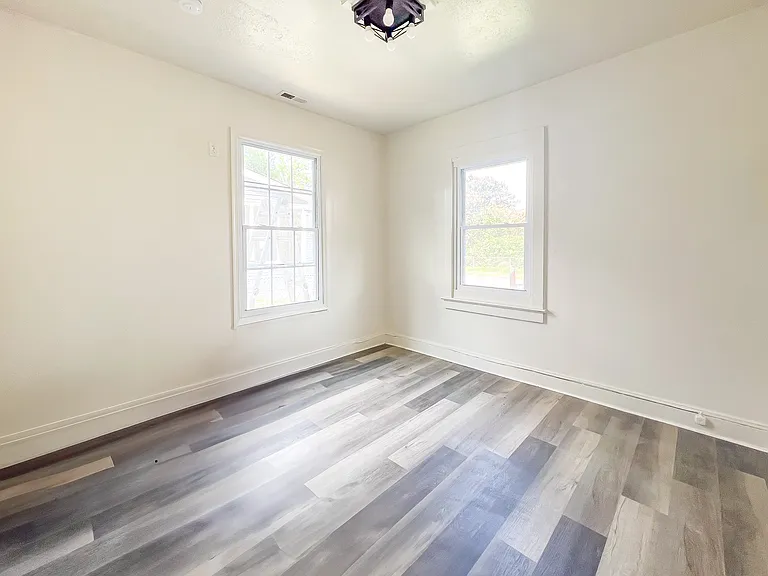 508 N 7th Ave — Photo 8