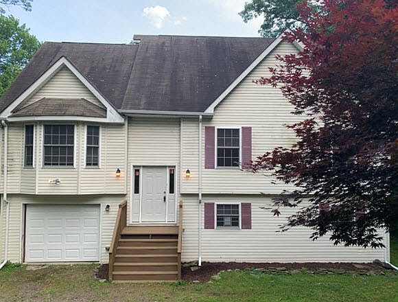 1st image of 146 Tannenbaum Way
