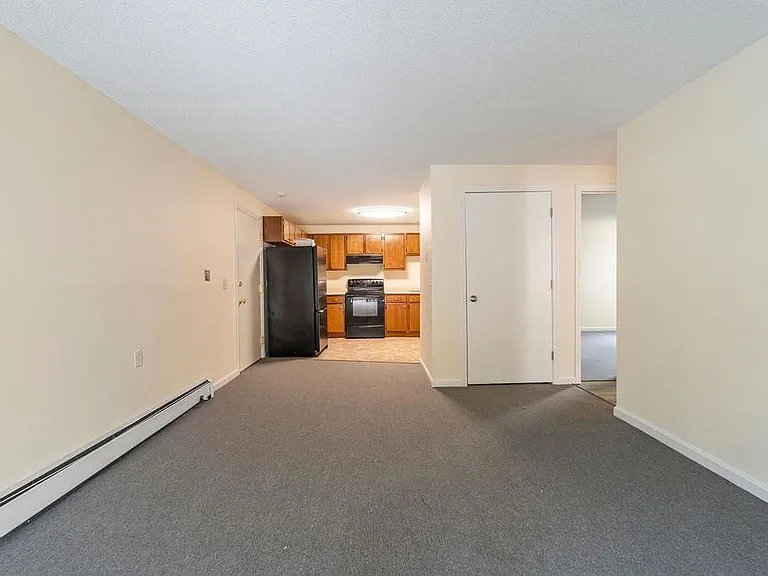 1703 White Cedar Blvd — Photo 5