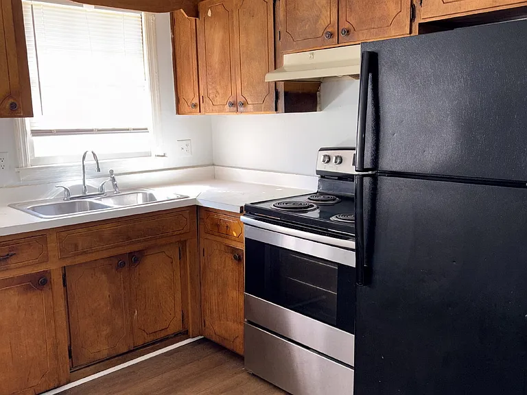 111 Audrey Dr — Photo 3