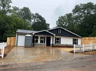 305 S Lee St, Chesnee, SC 29323