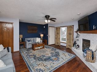 4715 84th St #C, Urbandale, IA 50322