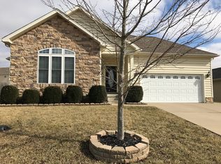 438 Cabernet Dr, Vine Grove, KY 40175