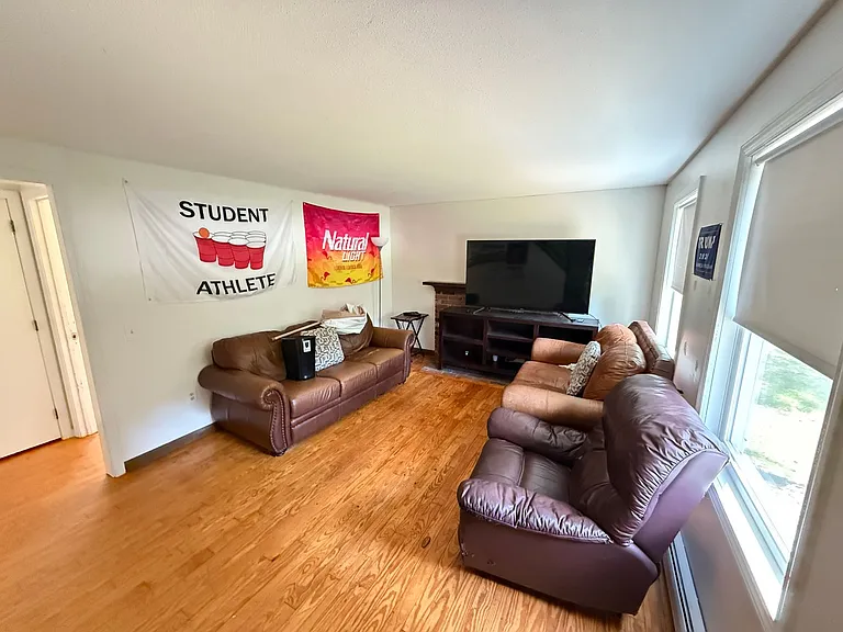 169 Rocky Hill Rd — Photo 15
