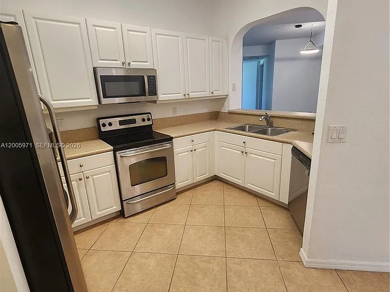 3600 Oaks Clubhouse Dr #206 — Photo 56