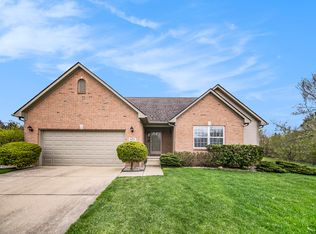 673 Parkside Ct, Chelsea, MI 48118