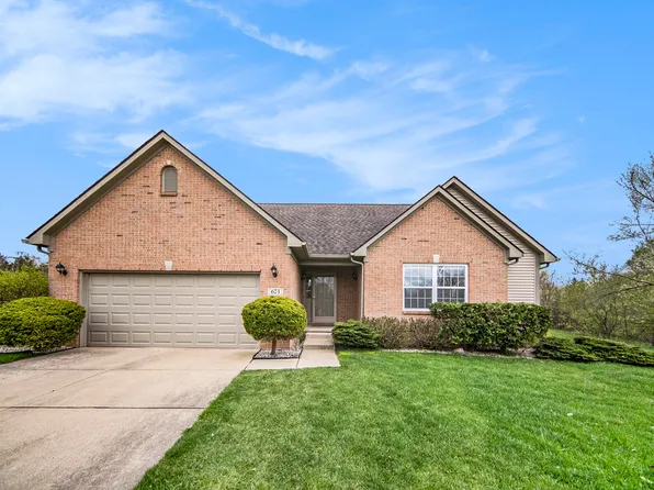 673 Parkside Ct, Chelsea, MI 48118