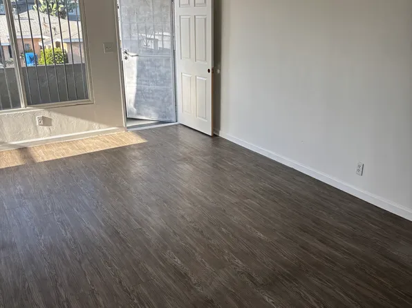 512 E 99th St APT 4, Inglewood, CA 90301