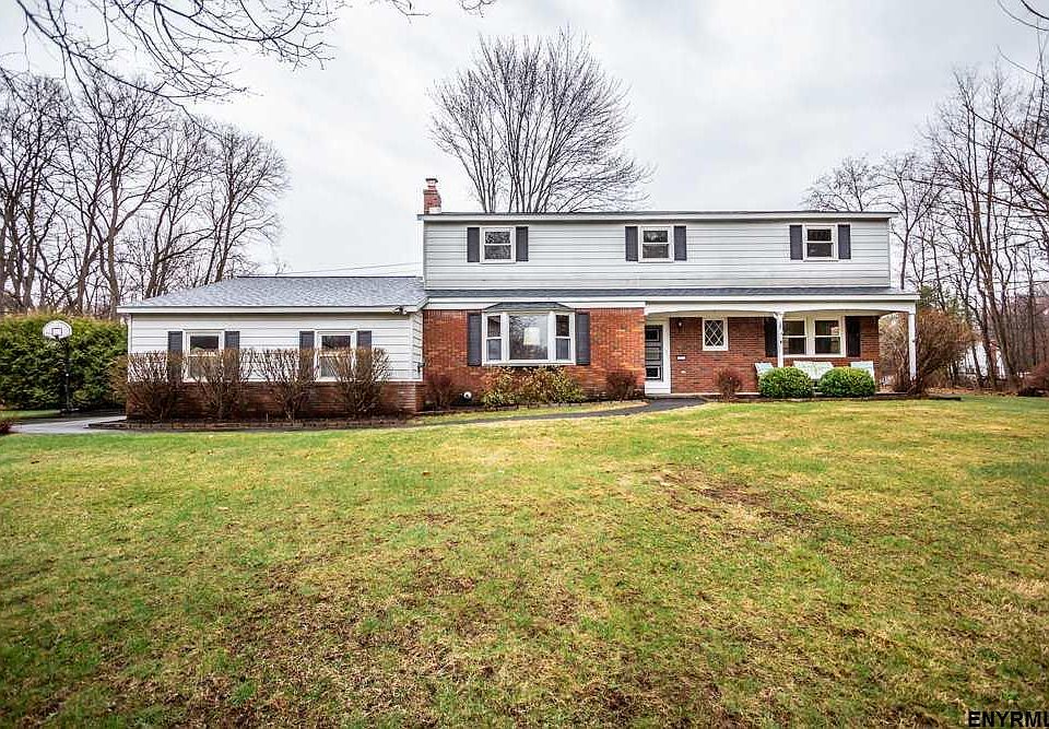 1st image of 51 Valencia Ln