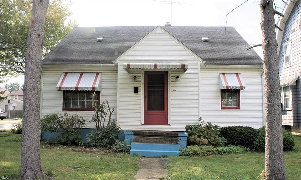1st image of 1186 Lily St