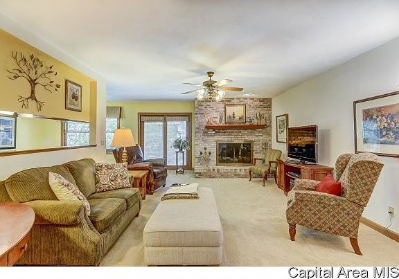 5th image of 536 Richmond Dr