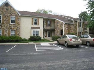 279 Valley Stream Ln, Wayne, PA 19087