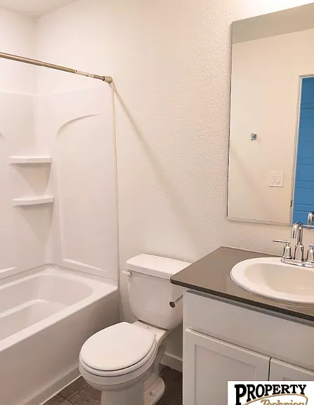 3708 Sequoia Ct — Photo 5