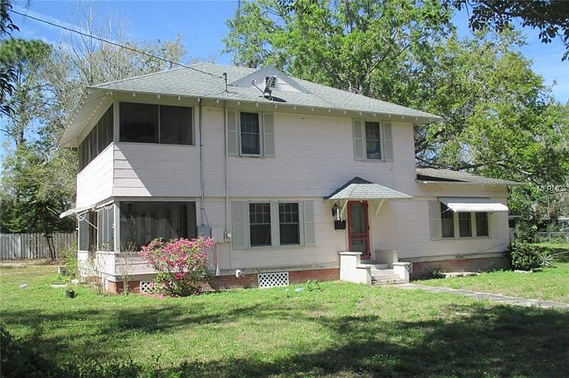 2nd image of 411 N Disston Ave