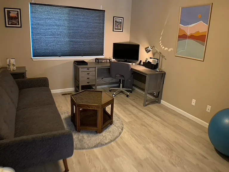 1702 SE Karena Ct — Photo 50