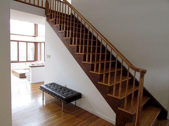 3rd image of 33 Walworth Ave #A