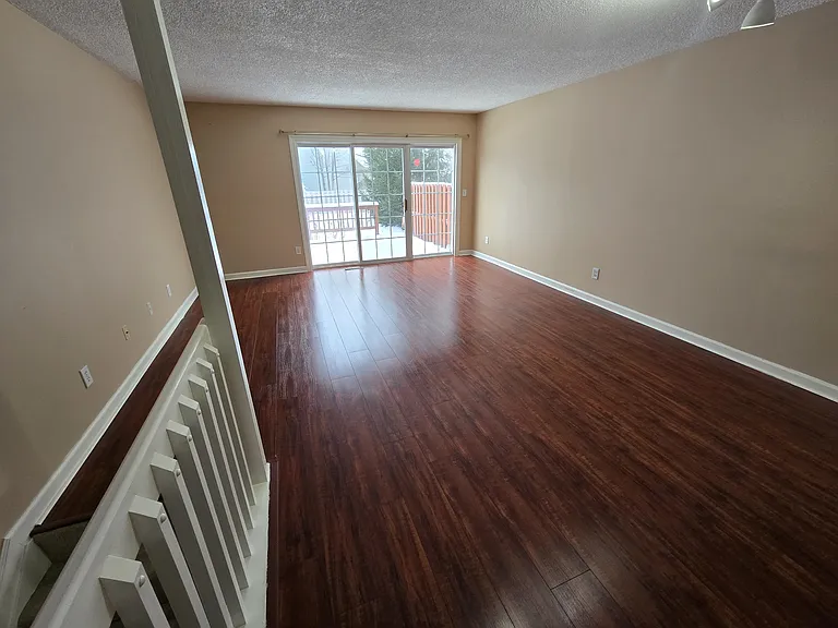 2102 Coleman Dr — Photo 7