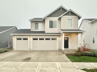 1396 Daylily St, Woodburn, OR 97071