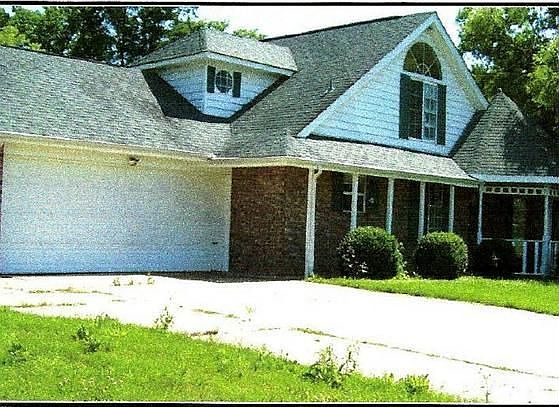 1st image of 105 Westwood Cv