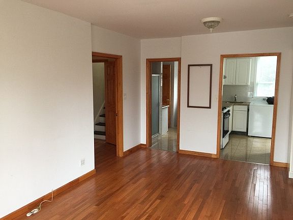 Living Area 2