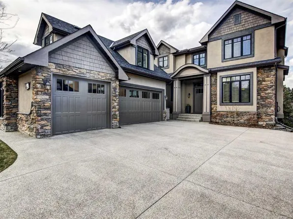 2626 S Evercreek Bluffs Way SW, Calgary, AB T2Y 4V7