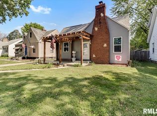 2440 S 5th St, Springfield, IL 62703