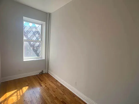 Rented by J PRESTON AND ASSOCIATES INC | media 3