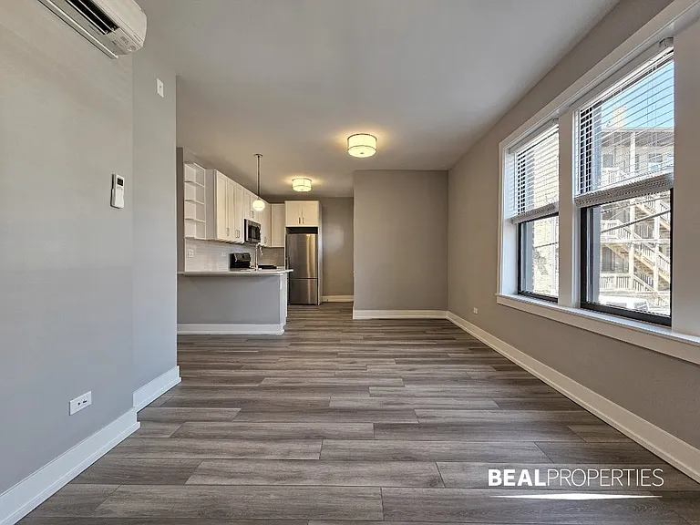 3943.5 N Janssen Ave #W3 — Photo 6