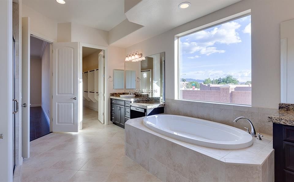 1st image of 5822 Corte De Casa Cir