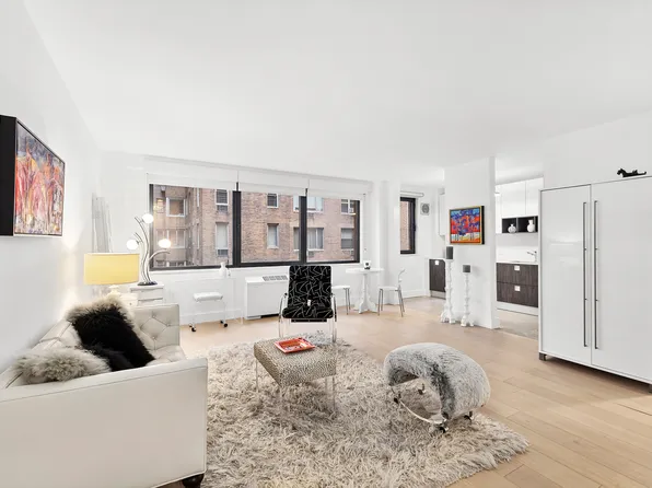116 Central Park South 7E image 1 of 5