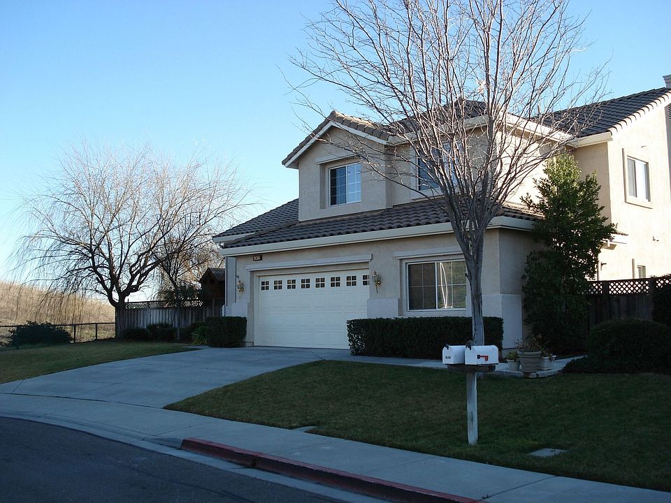 1st image of 936 Glade Ct
