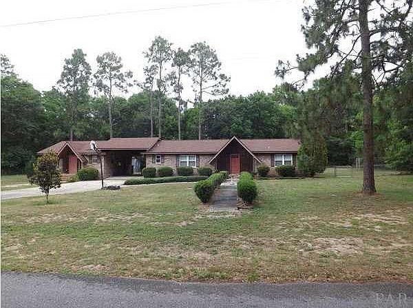 1st image of 1494 Pine Ln